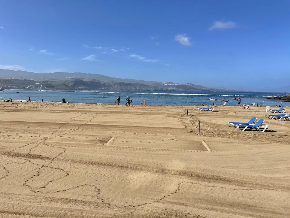 Homeforguest Listen To The Waves By Las Canteras Las Palmas Buitenkant foto